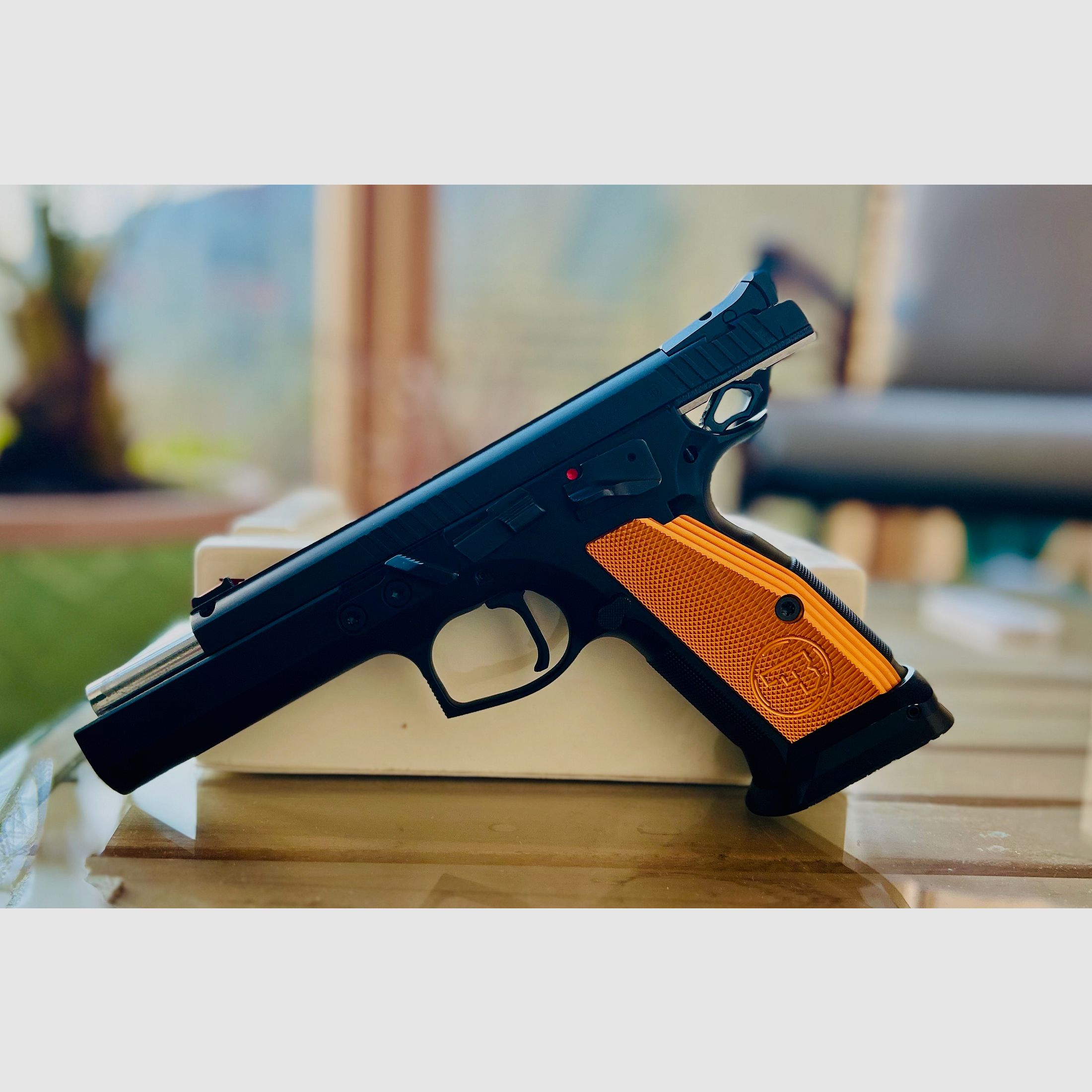 Pistolet CZ 75 TS Orange kaliber 40 S&W