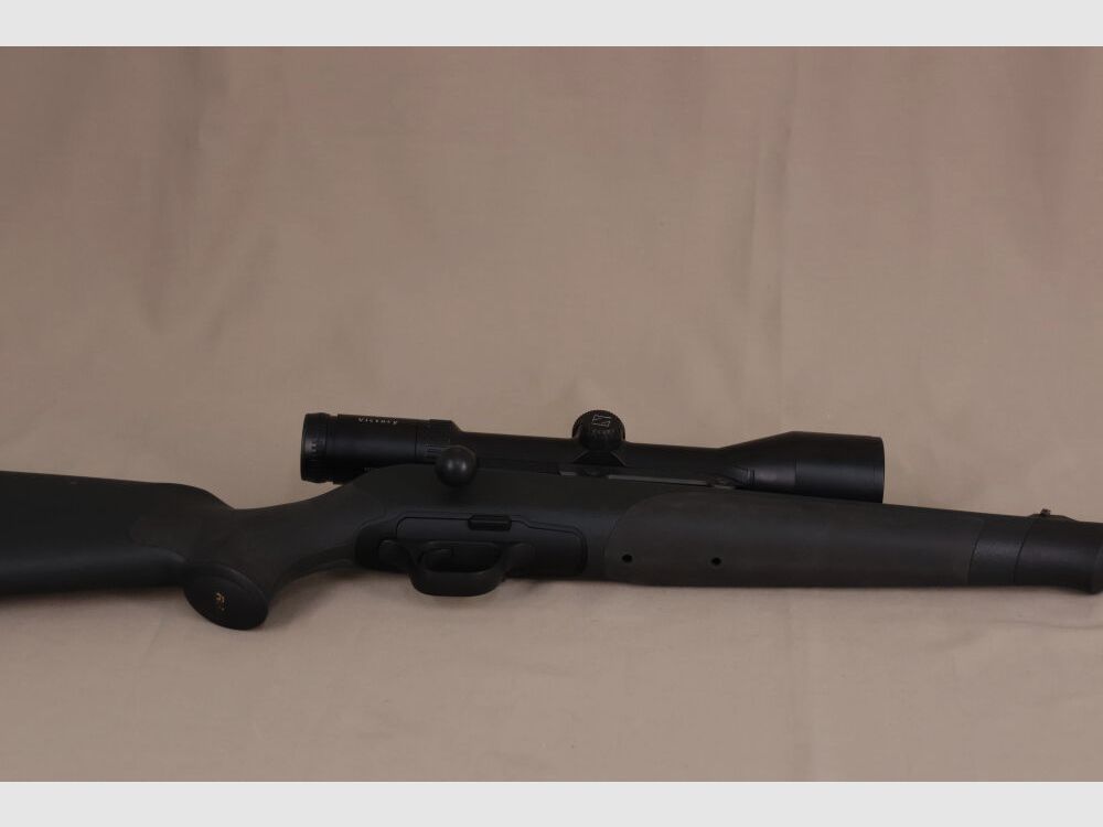 Blaser R8 Professional / mit Zeiss Varipoint u. ASV!