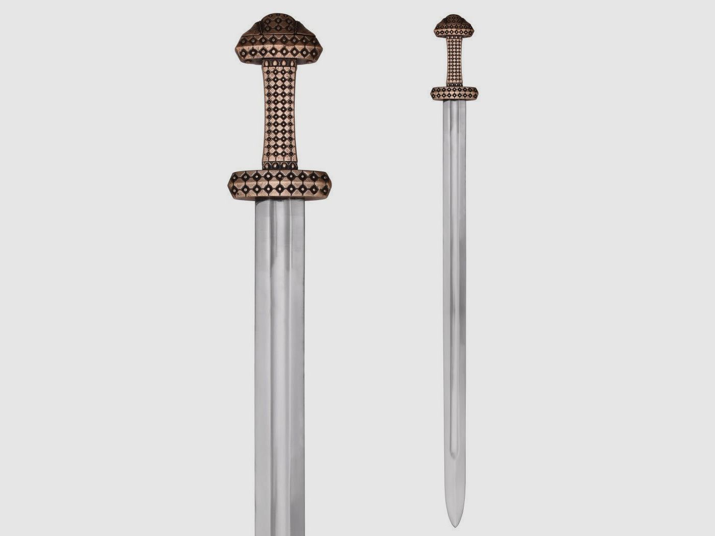 Viking sword with wide fuller
