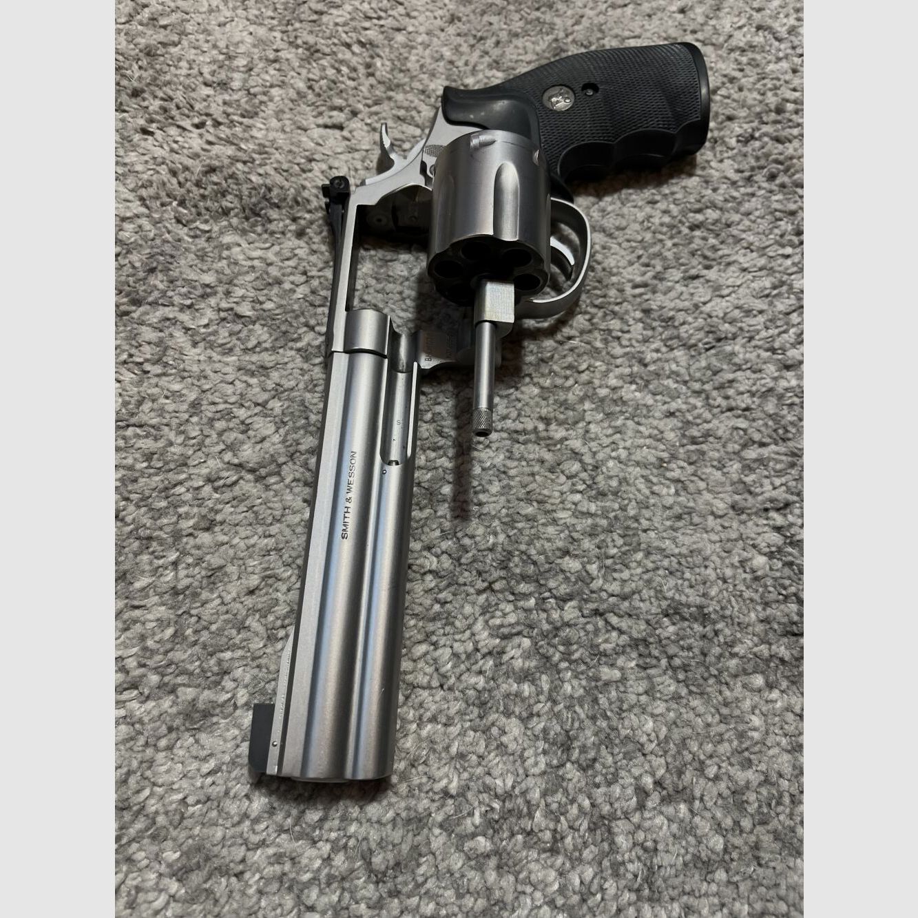 Smith&wesson 686/3 6zoll Brushed Stainless. Target Champion