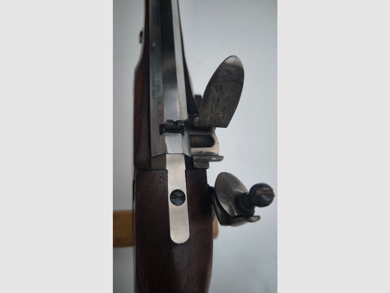 Steinslotpistool Pedersoli Kaliber .45, doelpistool met Franse terugtrekker