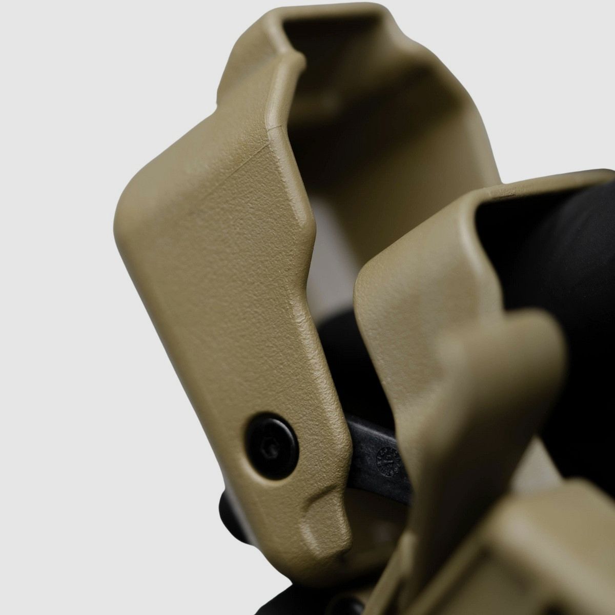 Alien Gear Holsters - Kabura Rapid Force Duty V3 do pistoletu Glock, pokrywa kolimatora XL, prawa, Tan, zdjęcie 2 z 7