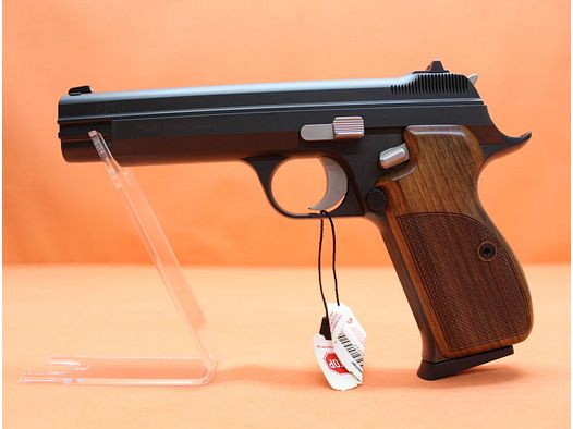 SIG Sauer	 Ha.Pistole 9mmLuger SIG Sauer P210 Legend Black 5" Lauf/ feststehende Visierung Made in Germany!