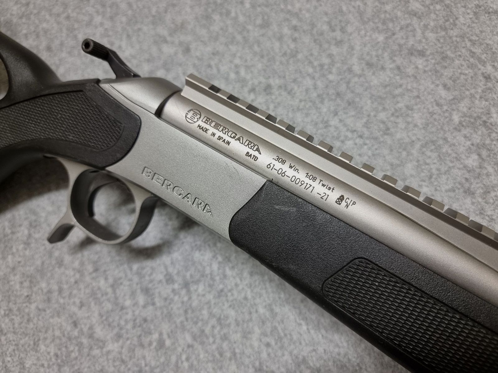 Bergara BA13 Stainless - .308 Winchester - Kipplaufbüchse - mit Stahlschiene, Neoprenriemen und Schafttasche