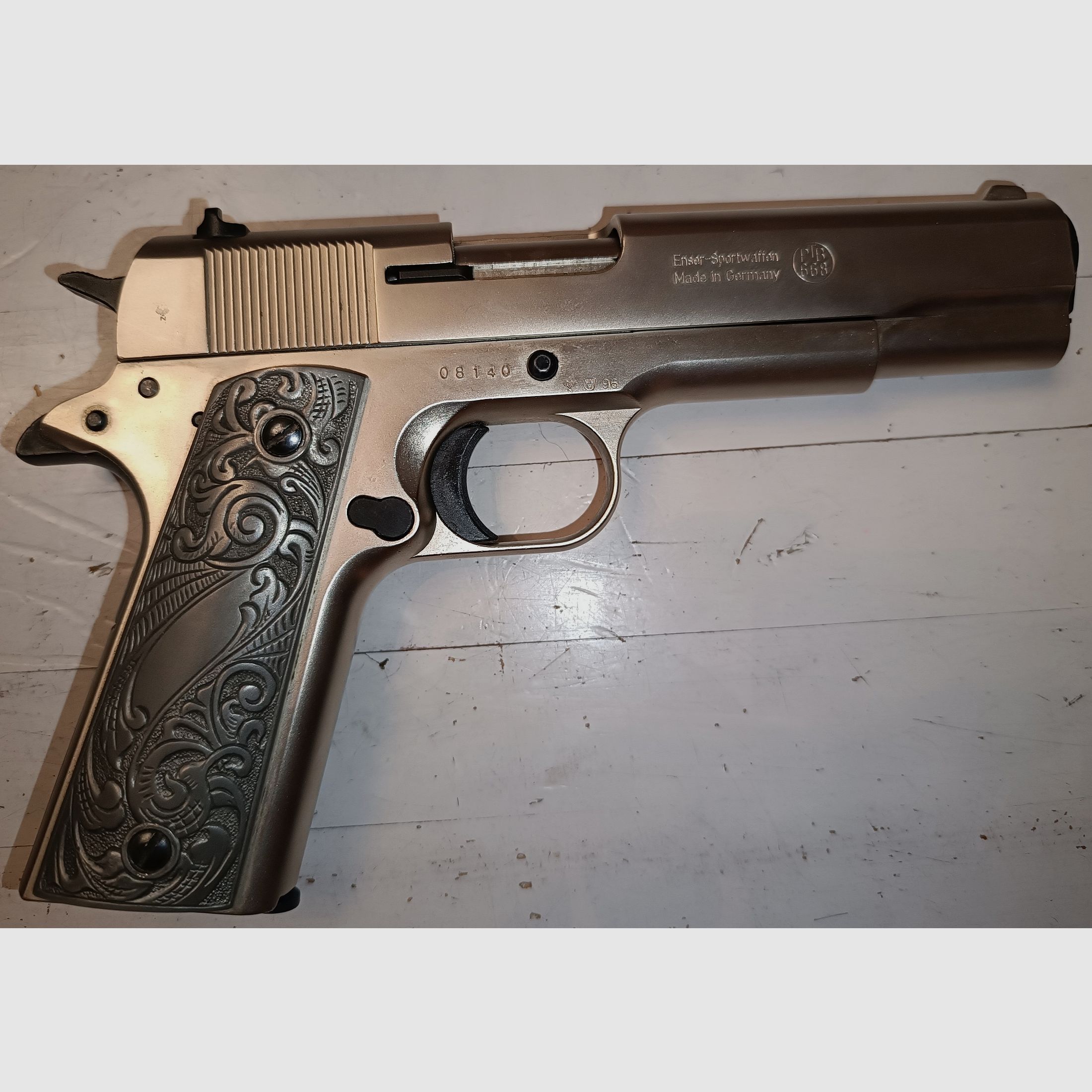 IWG mod. Government 1911