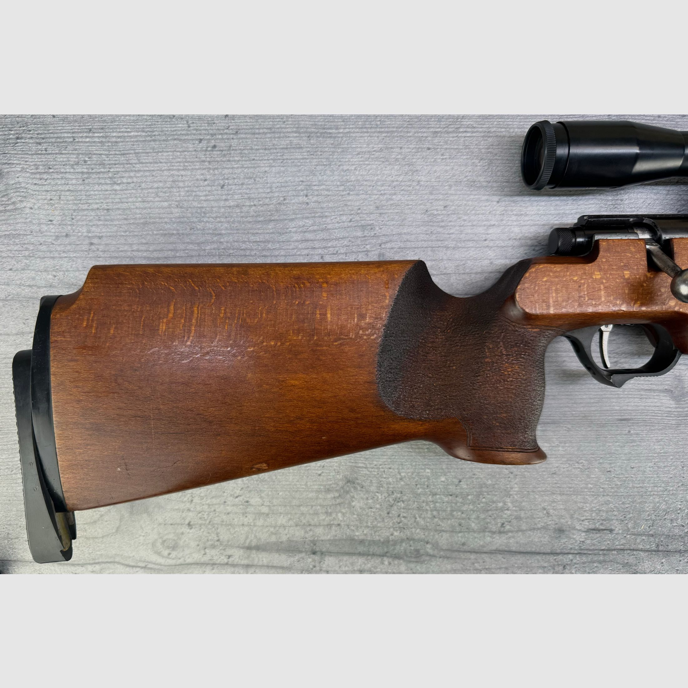 Suhl Mod. 150 Cal.: .22lr + S&B 10x42 + Anschütz - Diopter