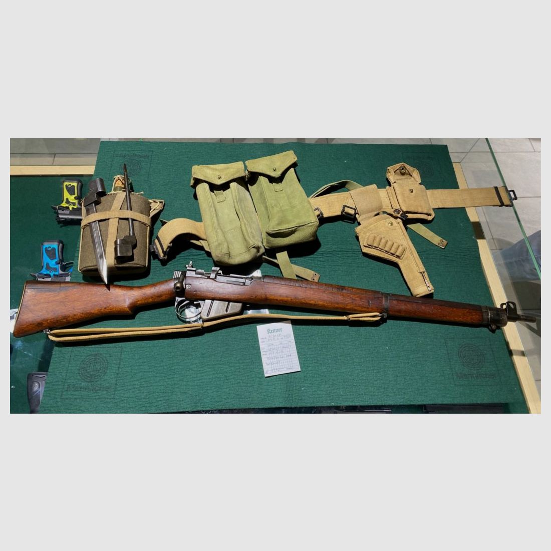 Repetierbüchse Enfield Mark 4 Kal. .303 British | Gebrauchtwaffe, Bild 2 von 2