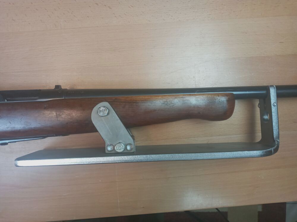 Mossberg Model 190 D Bird Gun