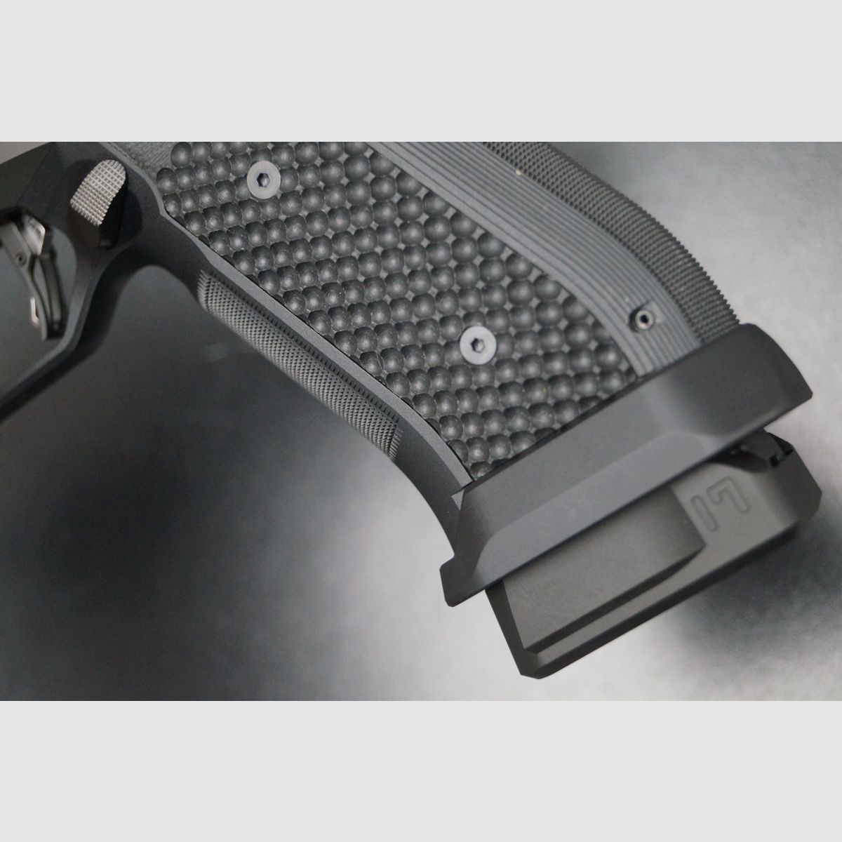 Laugo Arms Alien Standard Kit Black threaded mit Schalldämpfer, Bild 8 von 10