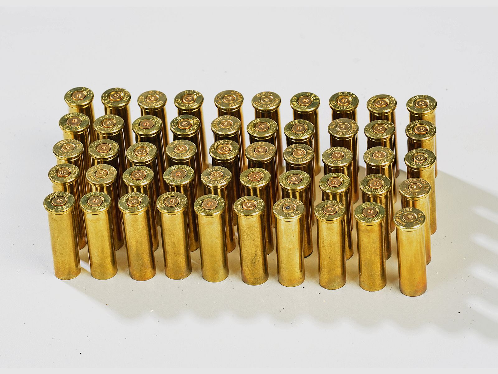 50 Patronenhülsen .357  Magnum