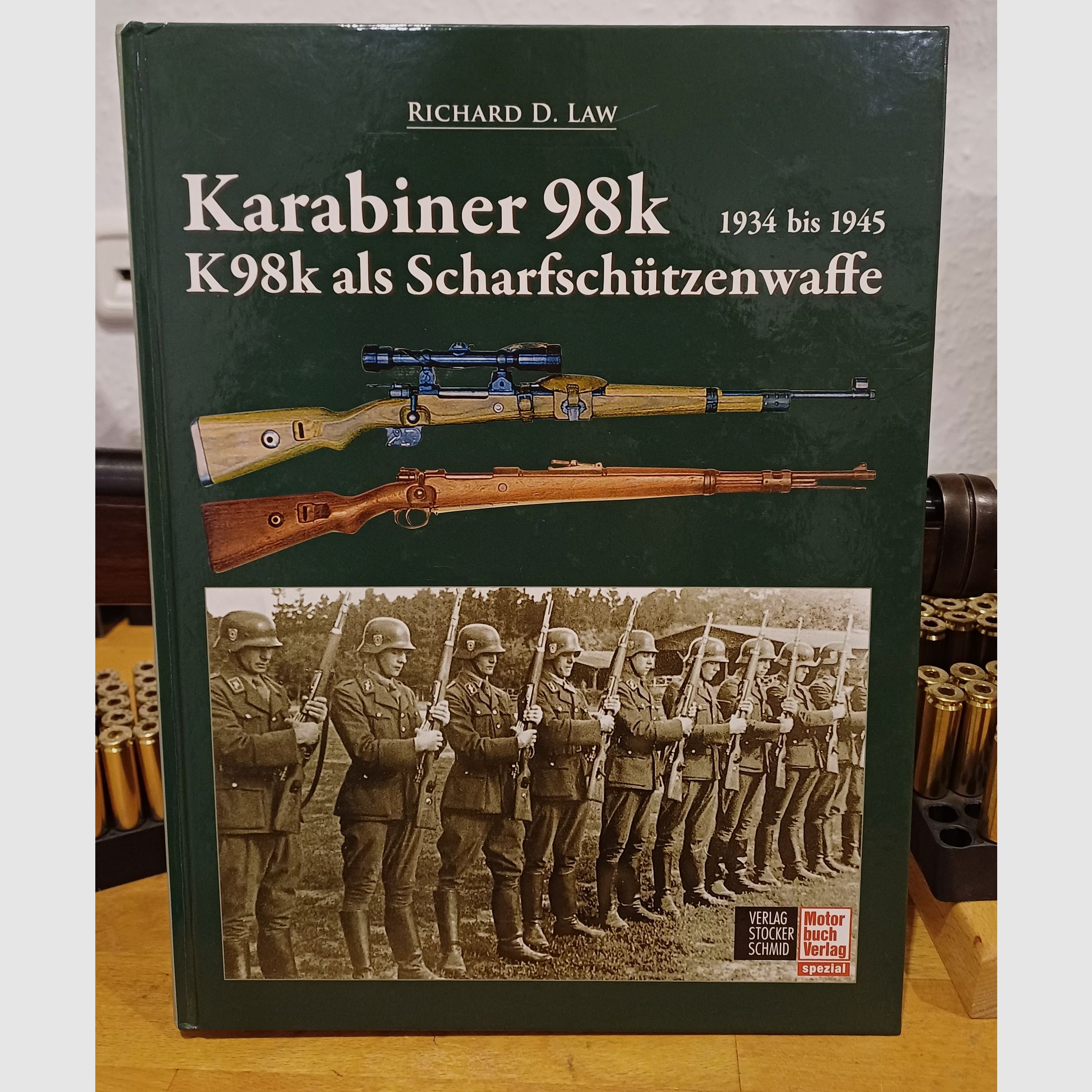 Richard D. Law : Karabiner 98k et K98k en tant qu'arme de tireur d'élite : K98k en tant qu'arme de tireur d'élite de 1934 à 1945