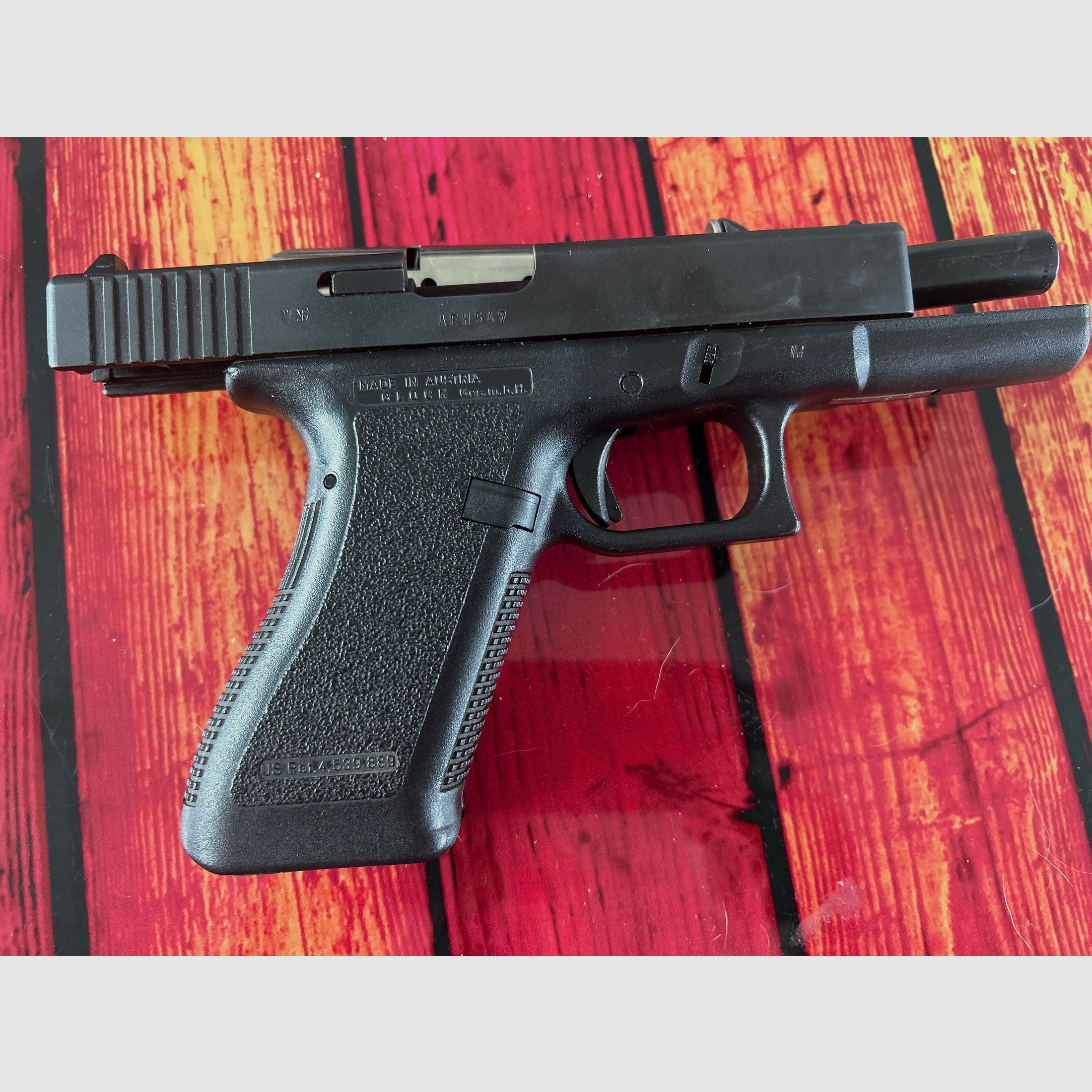 Glock 17 1 Generation 