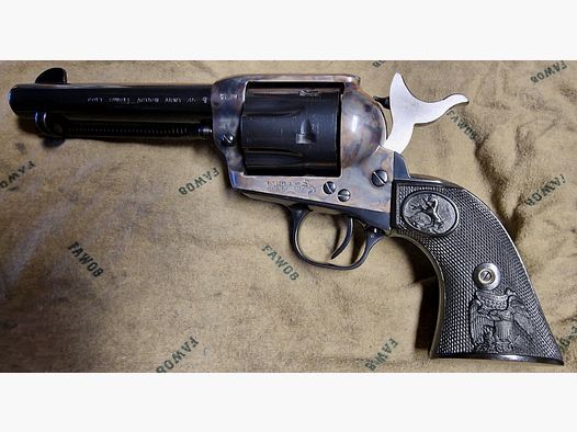 Revolver western Colt SAA .45LC