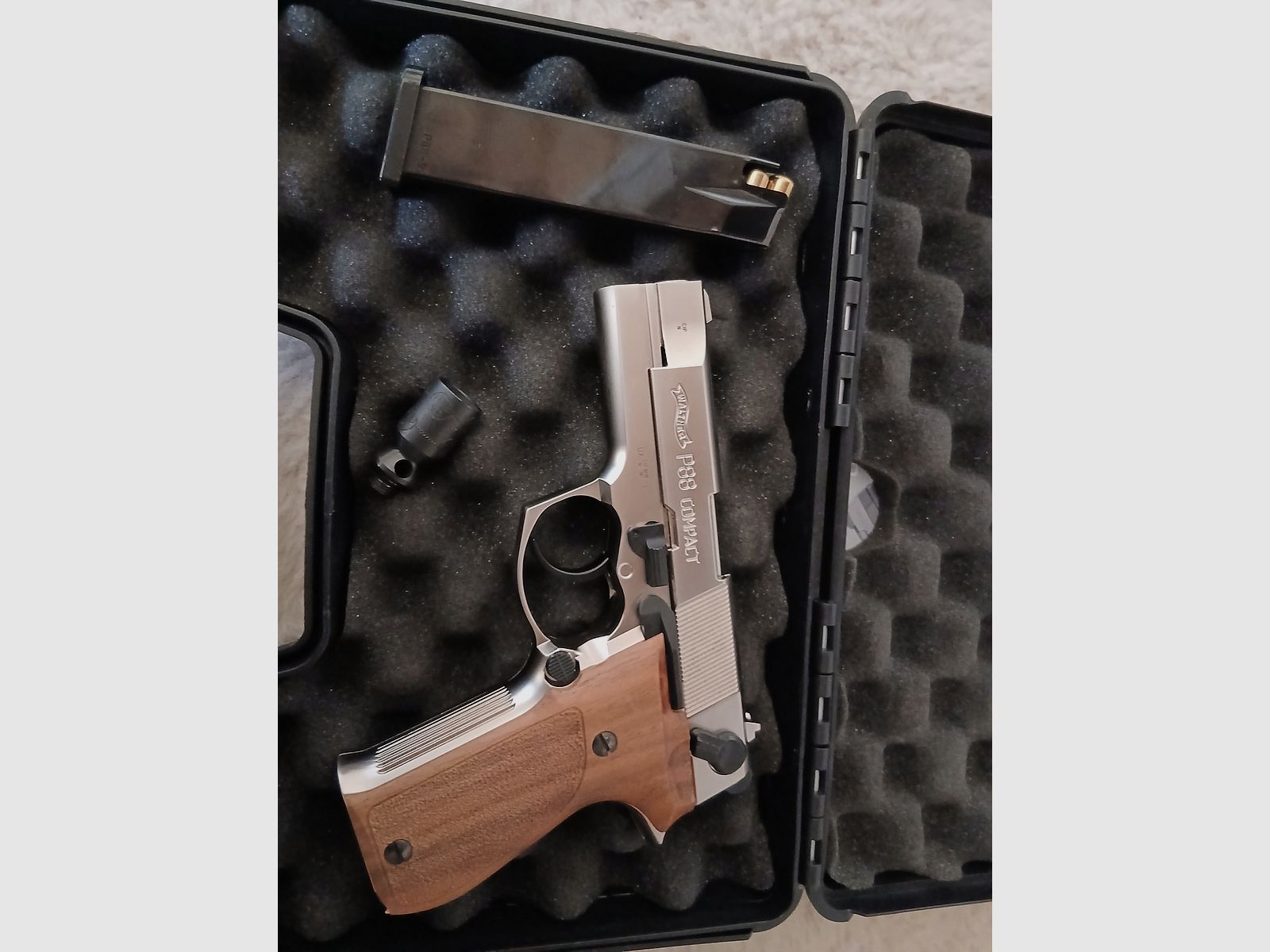 Walther p88 compact 9mm strzał ostrzegawczy