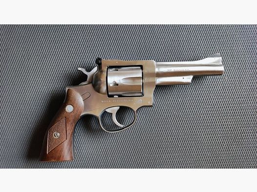 RUGER SECURITY - SIX