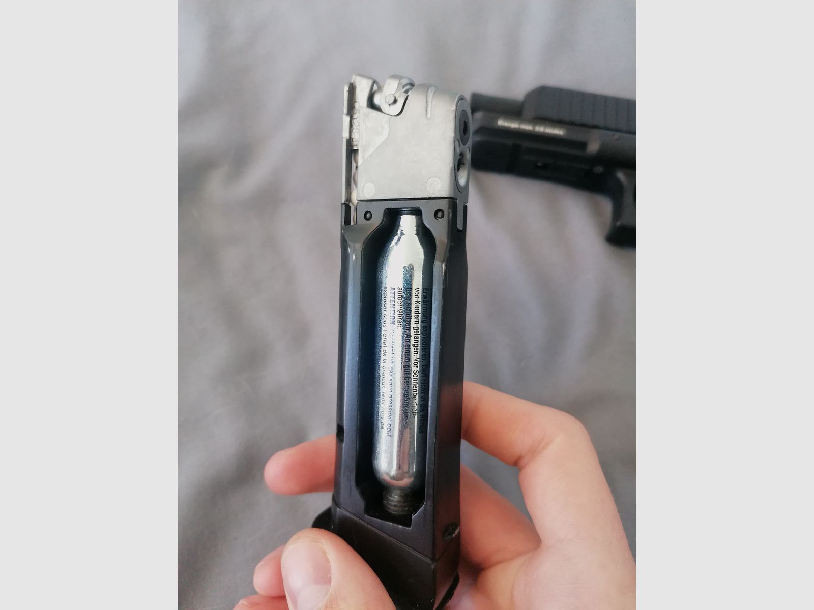 Umarex Glock 17 Gen. 5, Co2 Airsoft, 2Joule, 6mm Bb, 14 Schuss, BlowBack