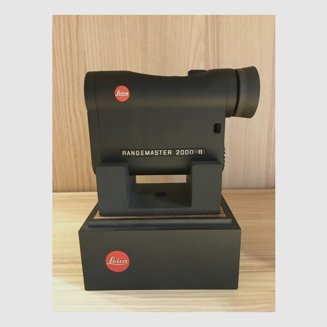 LEICA Rangemaster CRF 2000-B Entfernungsmesser