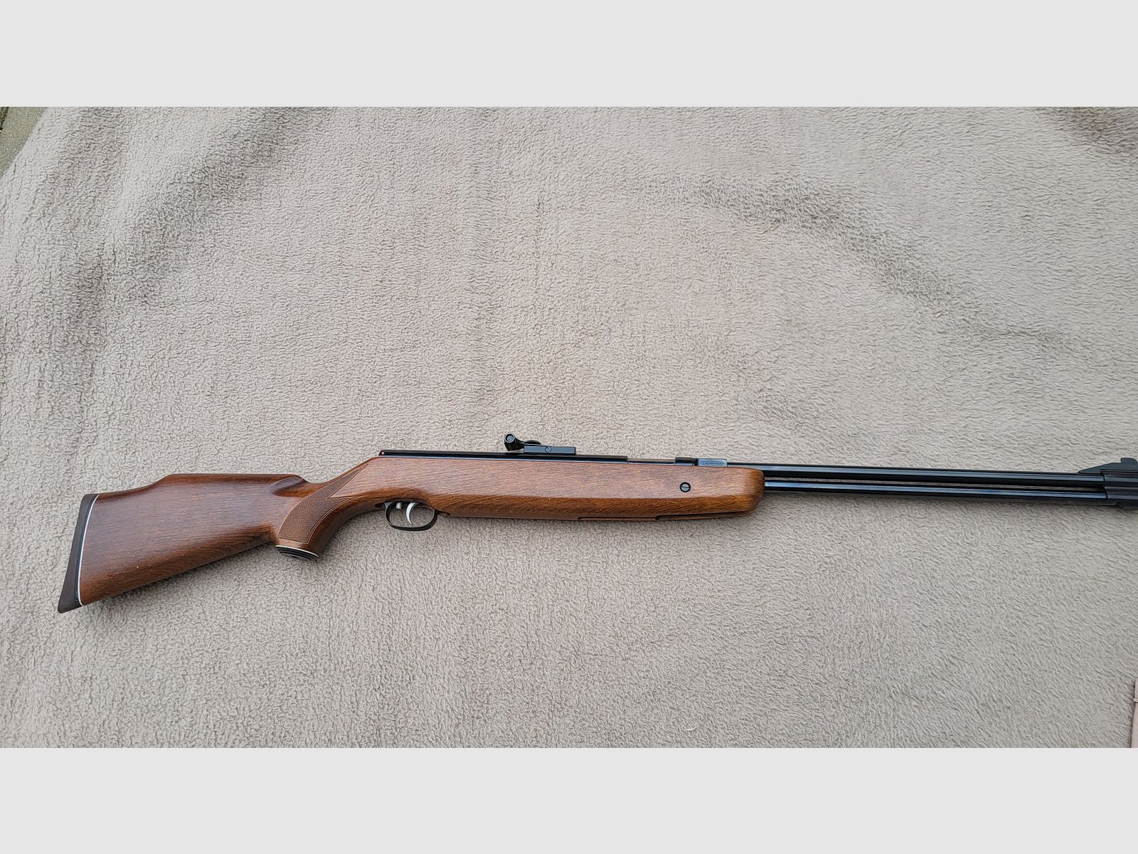  Luftgewehr HW 77 mit Zielfernglas 