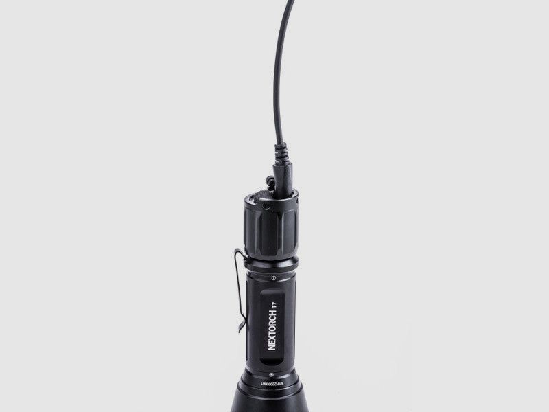 NEXTORCH T7 V2.0 SET Lampe de Poche de Chasse – Portée de 420 m incl. Support et Interrupteur à Câble