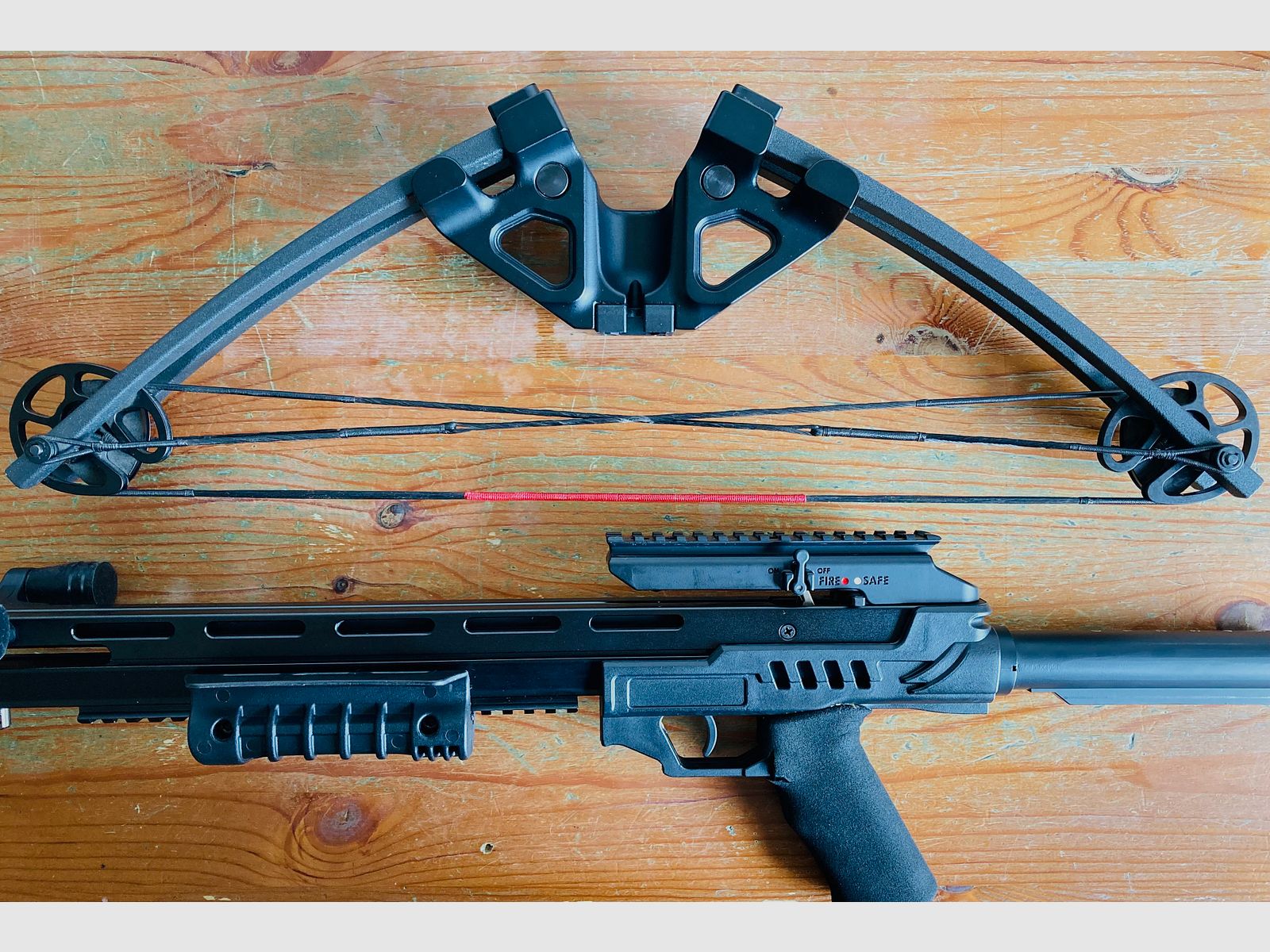 Man Kung Stalker XB52 Schwarz 185 lbs 370 fps 