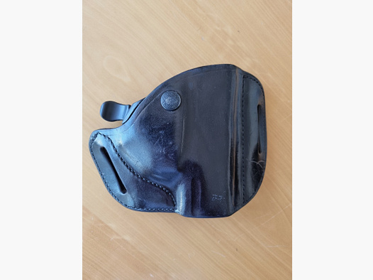 Bianchi  Holster Model 82 für Walther P99  und andere, Sattelleder,  schwarz, gebraucht, voll funktionsfähig,