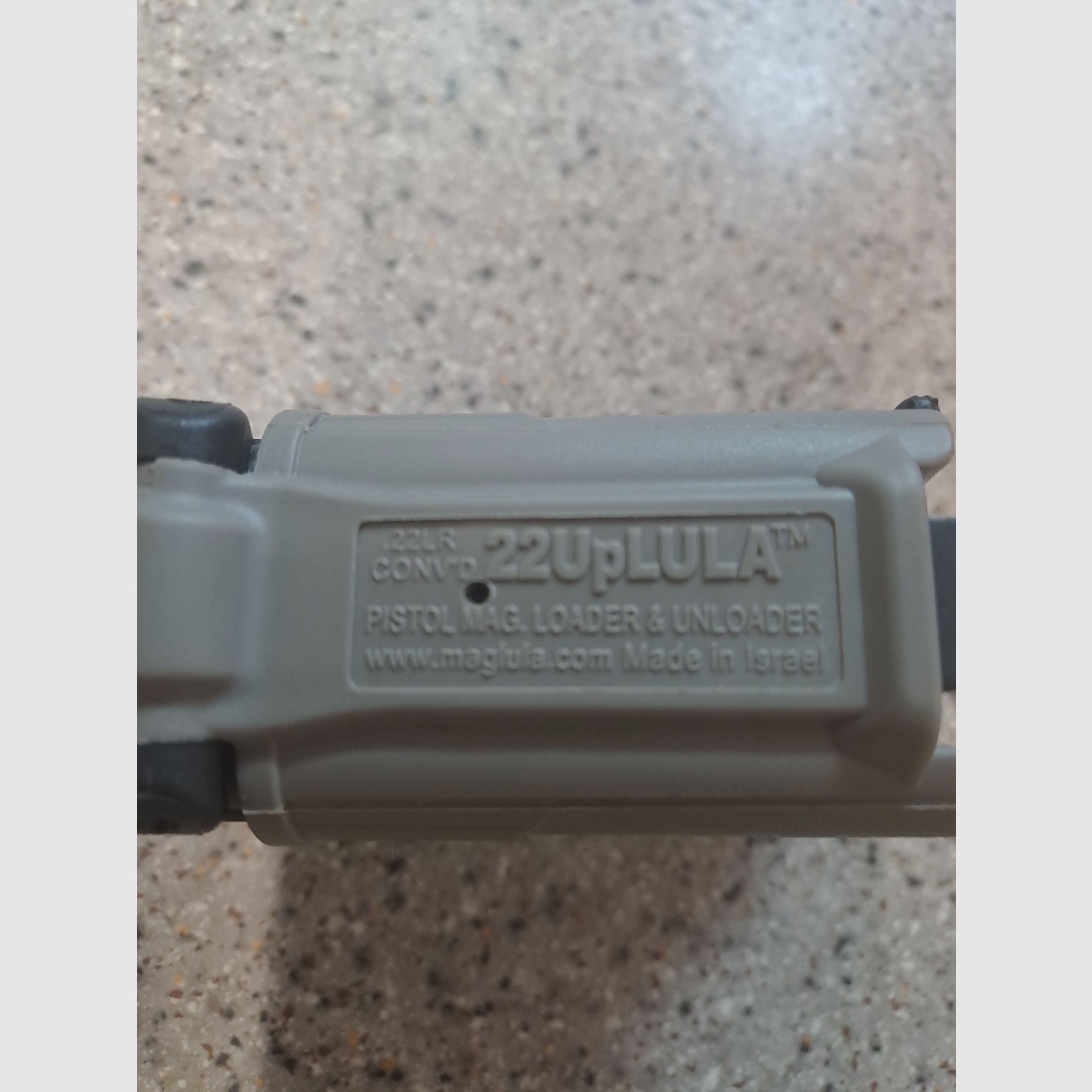 MAGLULA Speedloader/Magazinlader22UpLULA Pistol Mag Loader 62B22lr doppelreihige und  einreihige Magazine