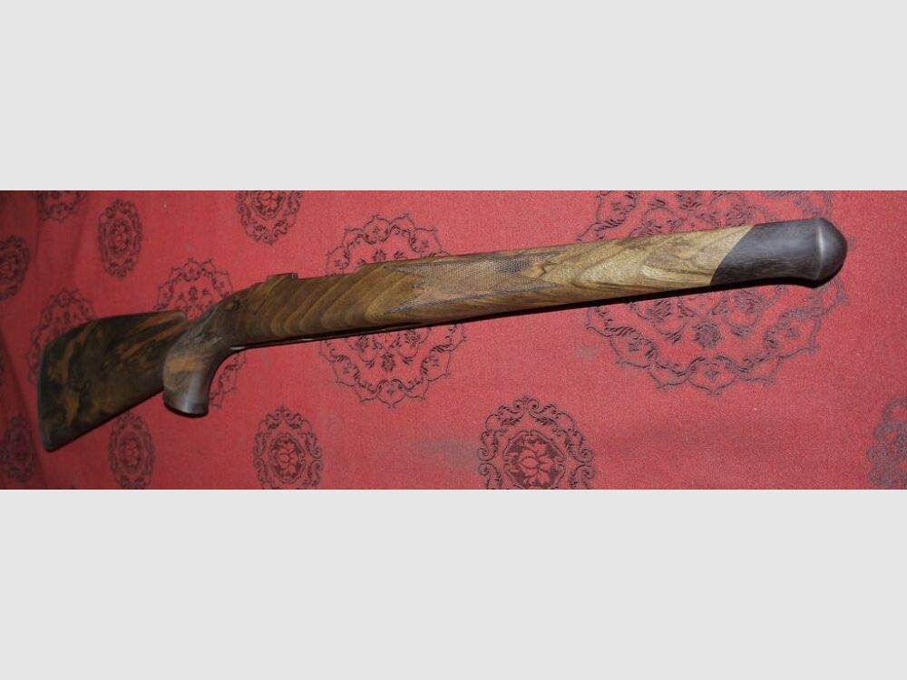 Niedermeier M98 notenhouten handvat, Beierse kolf