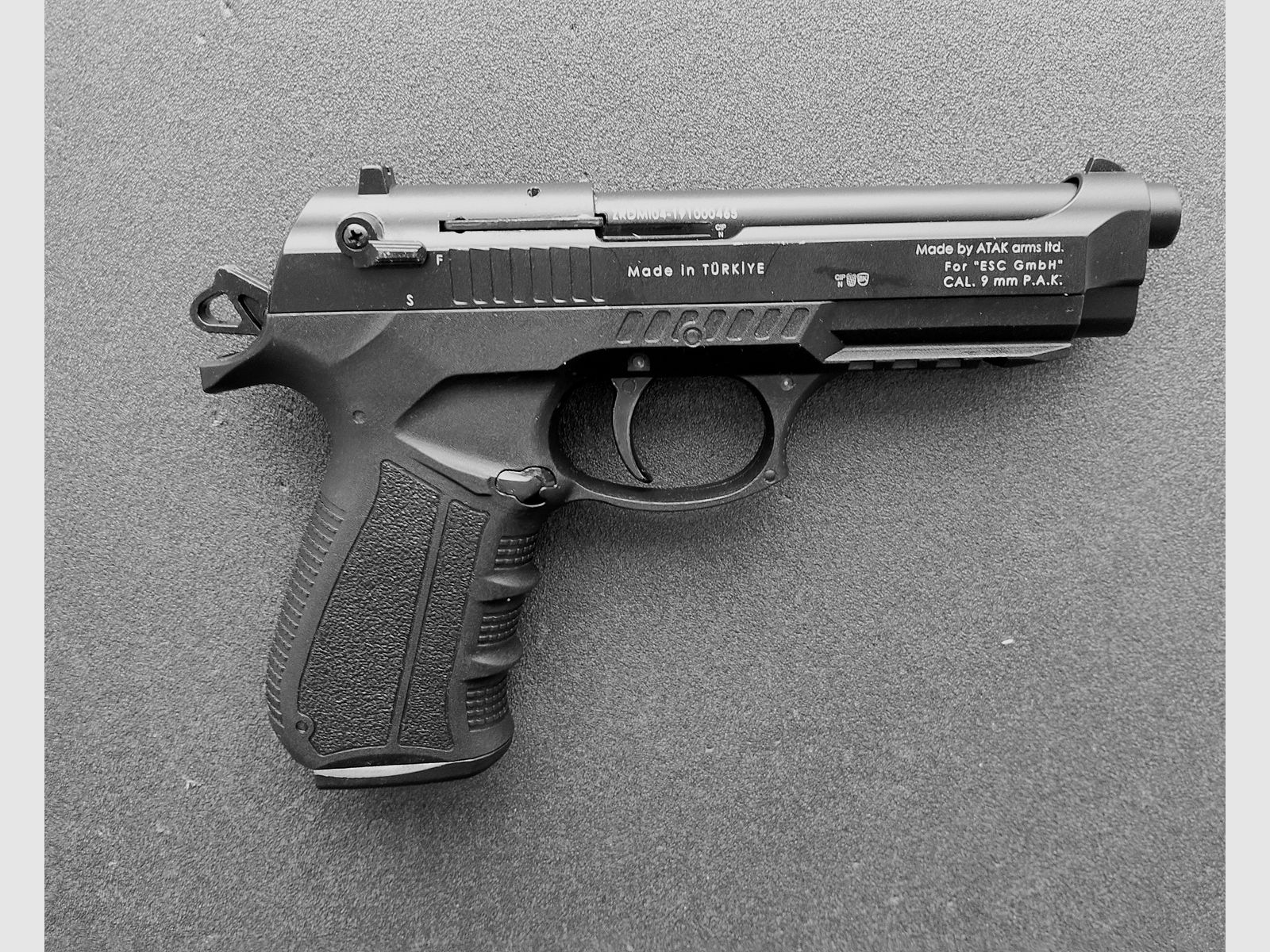 VK Zoraki 918 9mm P.A.K. Schwarz