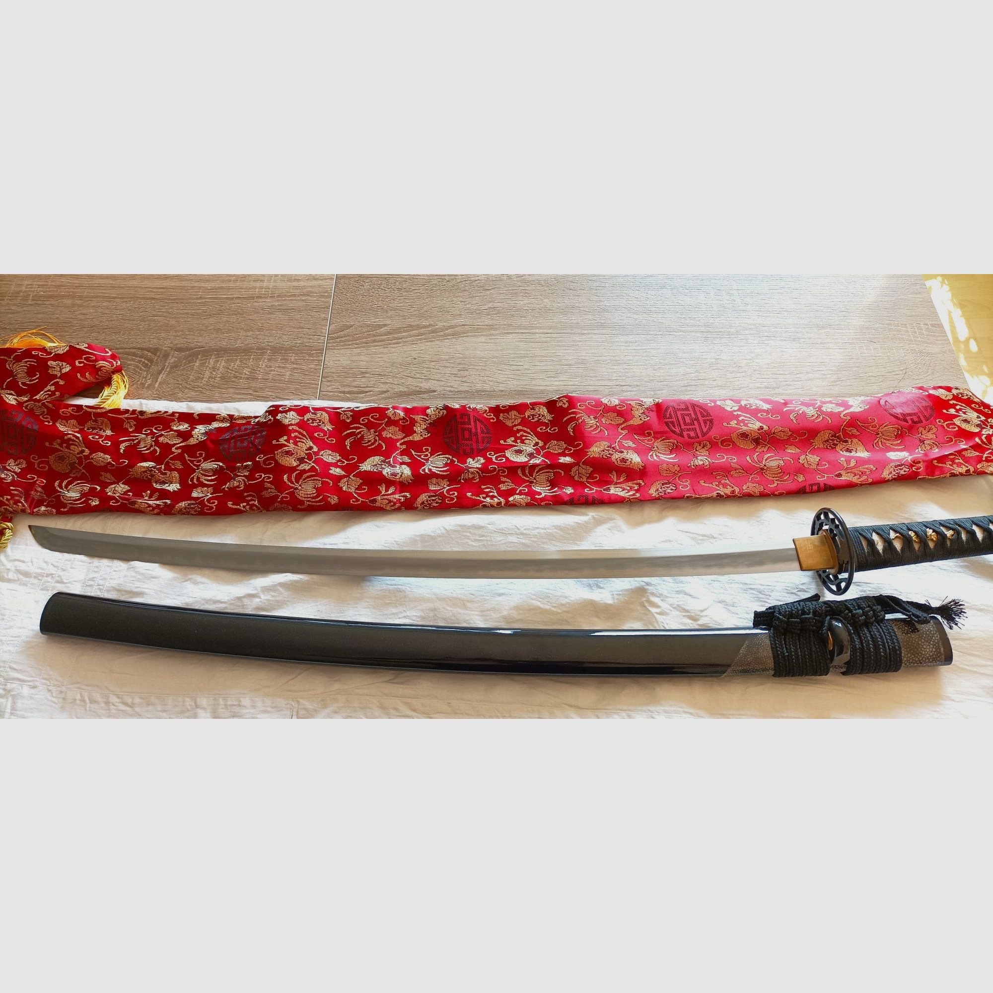Katana Samuraischwert mit Gyaku-Kobuse Klinge – 1095 Carbonstahl