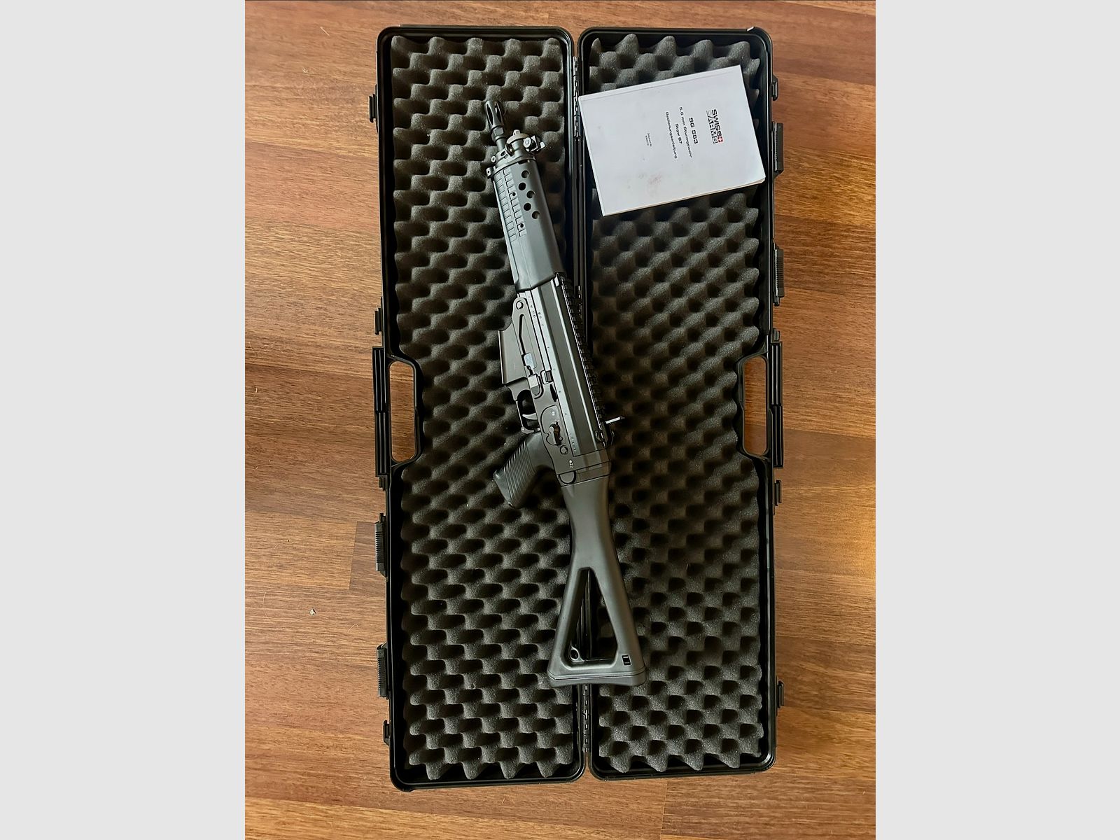 <SIG SG 553 SB>