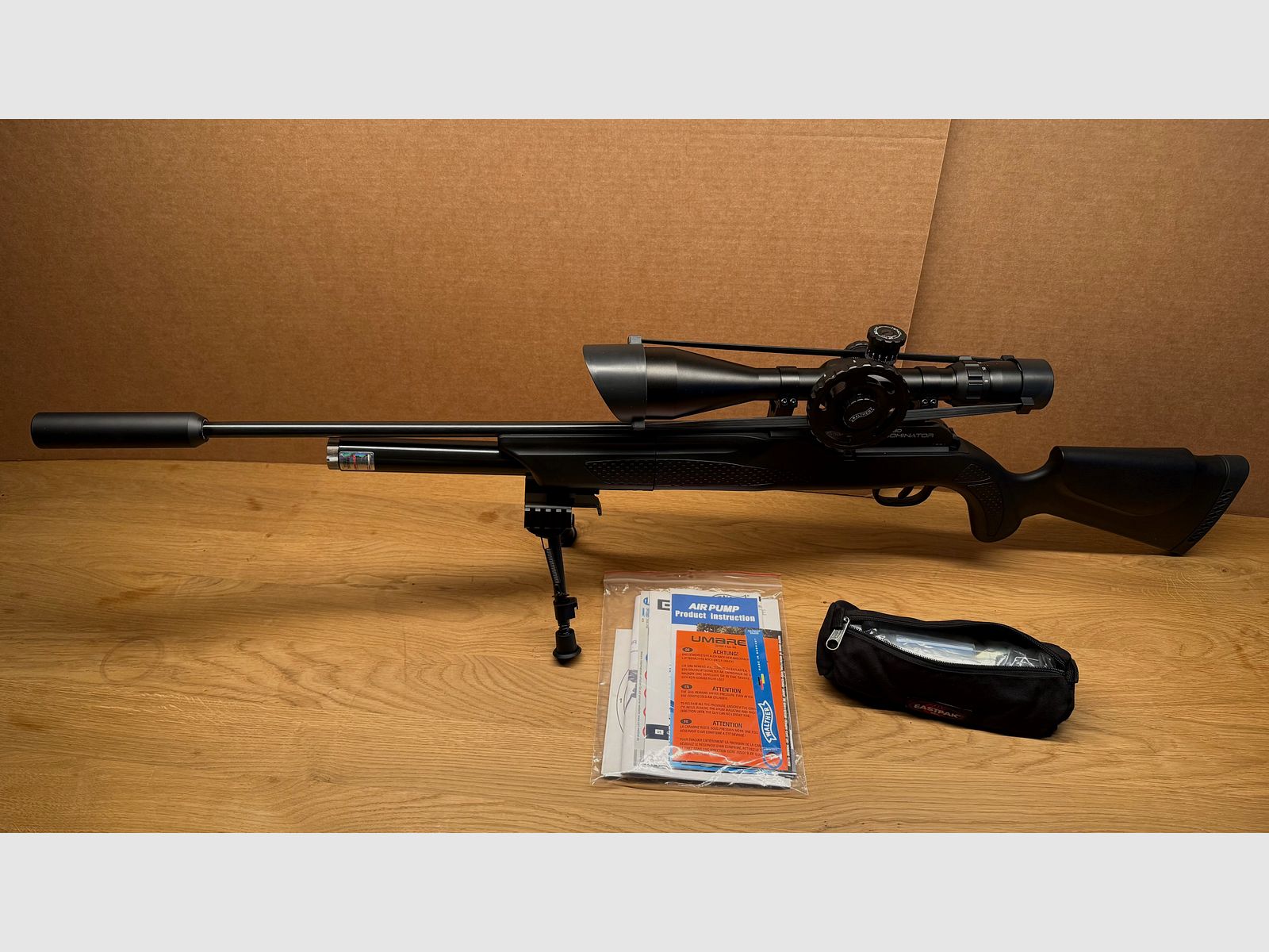 Pressluftgewehr Walther 1250 Dominator FT stock in plastica, scope 8-32x56, suppressor e bipiede calibro 4,5 mm incl. accessori !!!