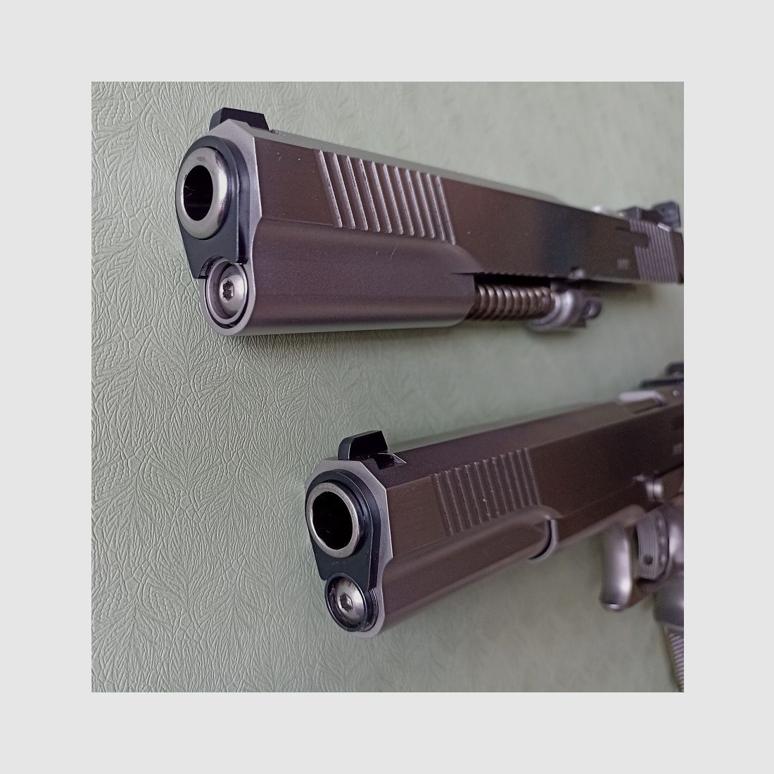 Holden Custom Guns .45 ACP 6" 1911 incl. 9mm Wechselsystem