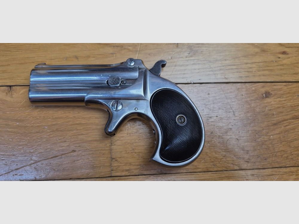 Ikonische Doppel-Derringer Pistole Remington M95 – Kal. 41 Randfeuerpatrone .41RF – selten und gesucht Typ I spät – Die Waffe der Saloons von 1870/1880! – Sehr schöne originale vernickelte Oberfläche – Ausgezeichneter mechanischer Zustand – Gute Läufe – Perfekte Auswurf – Griffschalen aus Ebonit in sehr gutem Zustand – Nur 14.000 Exemplare! – Ein „Joker“ im Ärmel eines Asses in ausgezeichnetem Zustand – TBE+/TBE++, Bild 2 von 22