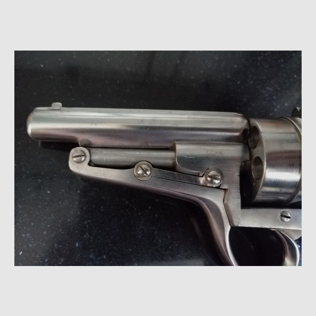 Seltener Revolver mit Galand-System – selten im Kaliber 9mm – 6 Schuss – nahezu regulär für den Konflikt von 1870/1871 – geniales kollektives Extractorsystem – Hervorragend, Bild 3 von 21