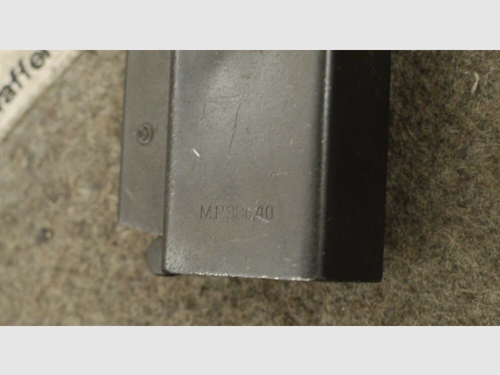 1 Wehrmacht Magazinlader MP38, MP40, MP41