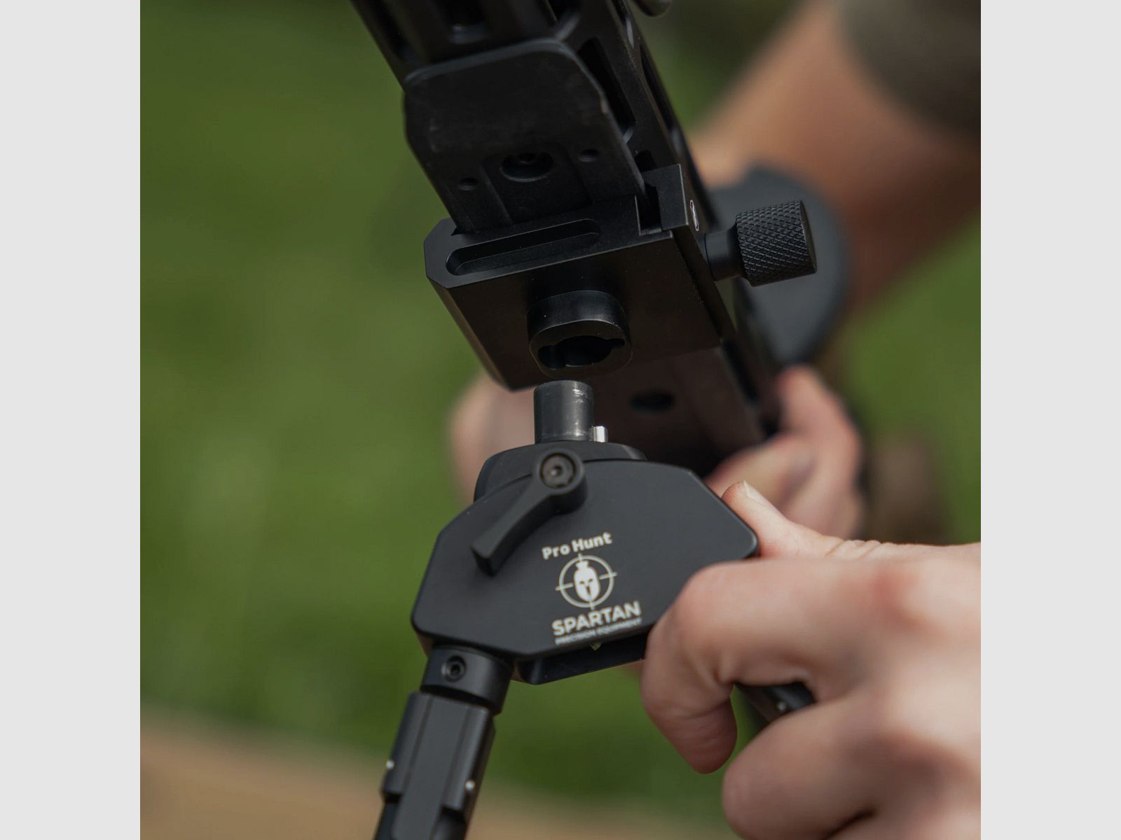 Spartan Classic Arca Adapter für ARCA-Schienen – MagnaSwitch™