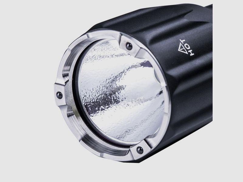 Nextorch – TA30MAX Tactical LED Taschenlampe, Bild 3 von 6