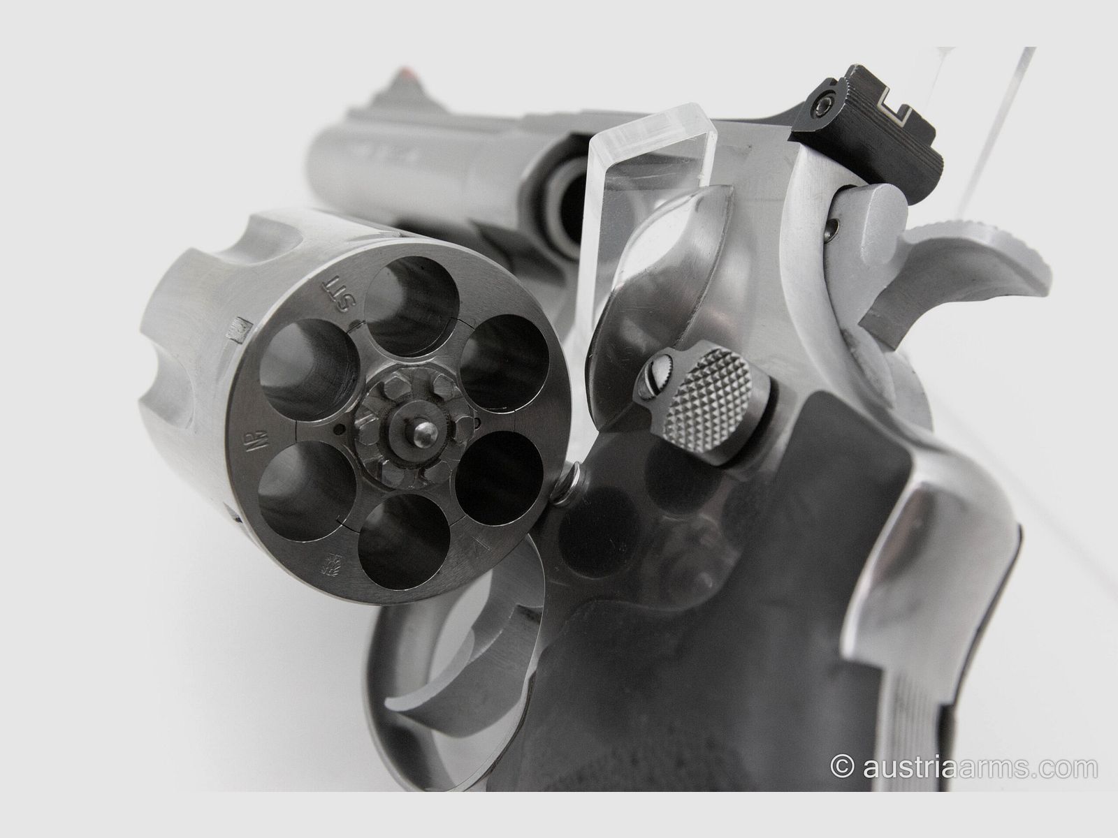 Smith & Wesson Mod. 629 Stainless, 4.0 Zoll, .44 Magnum, Bild 2 von 5