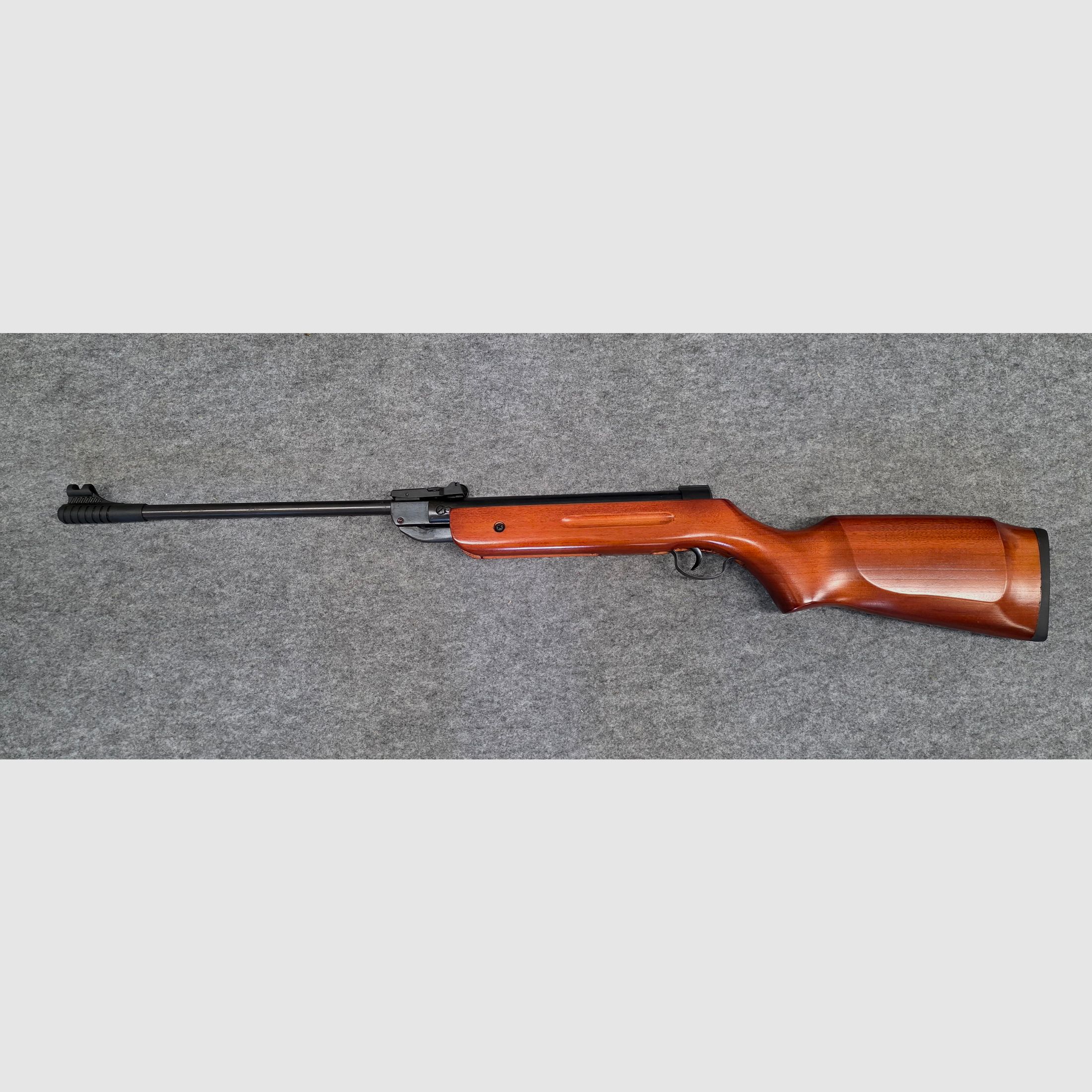 WMN Mod. B1-4 Knicker carabine à air calibre 4,5mm Diabolo