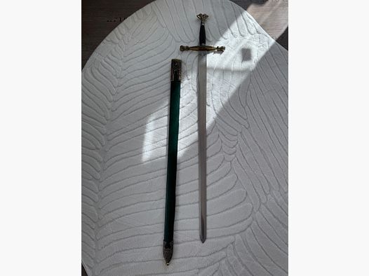 Spada decorativa „Carlos V / Carolus Divus“ con fodero