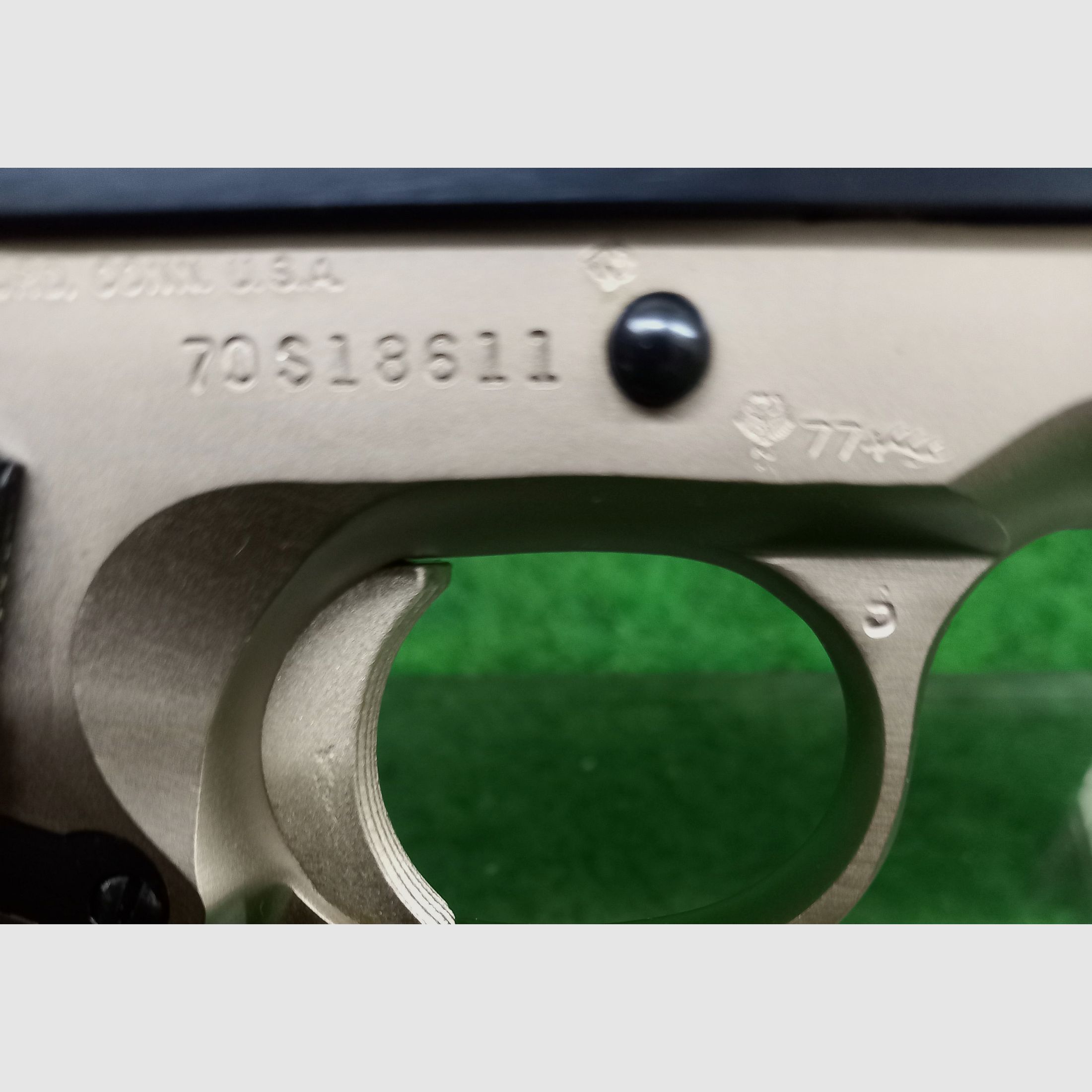  Colt Government MKIV Serie 70 en DUO -calibre 9mm Luger,