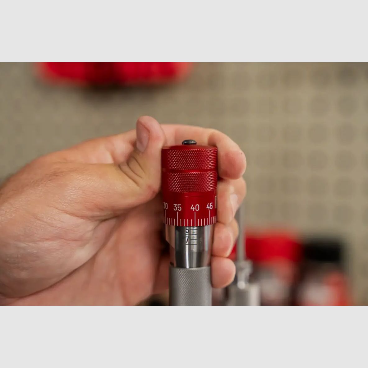 Hornady Click-Adjust Bullet Seating Micrometer / Mikrometer-Geschosssetzschraube mit Klickverstellung