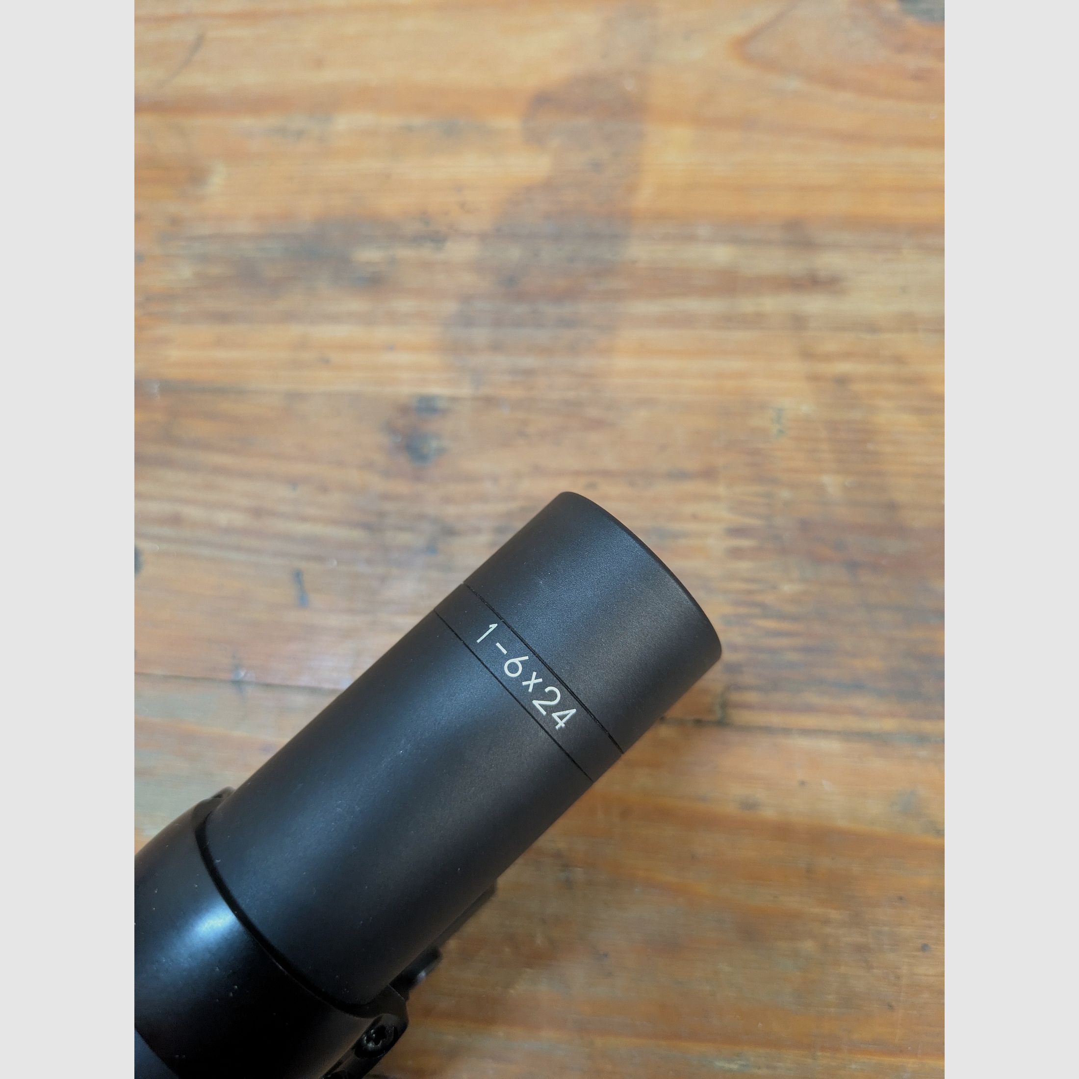 Cannocchiale da battuta Vixen 1-6x24 con red dot Duplex, immagine 2 di 3