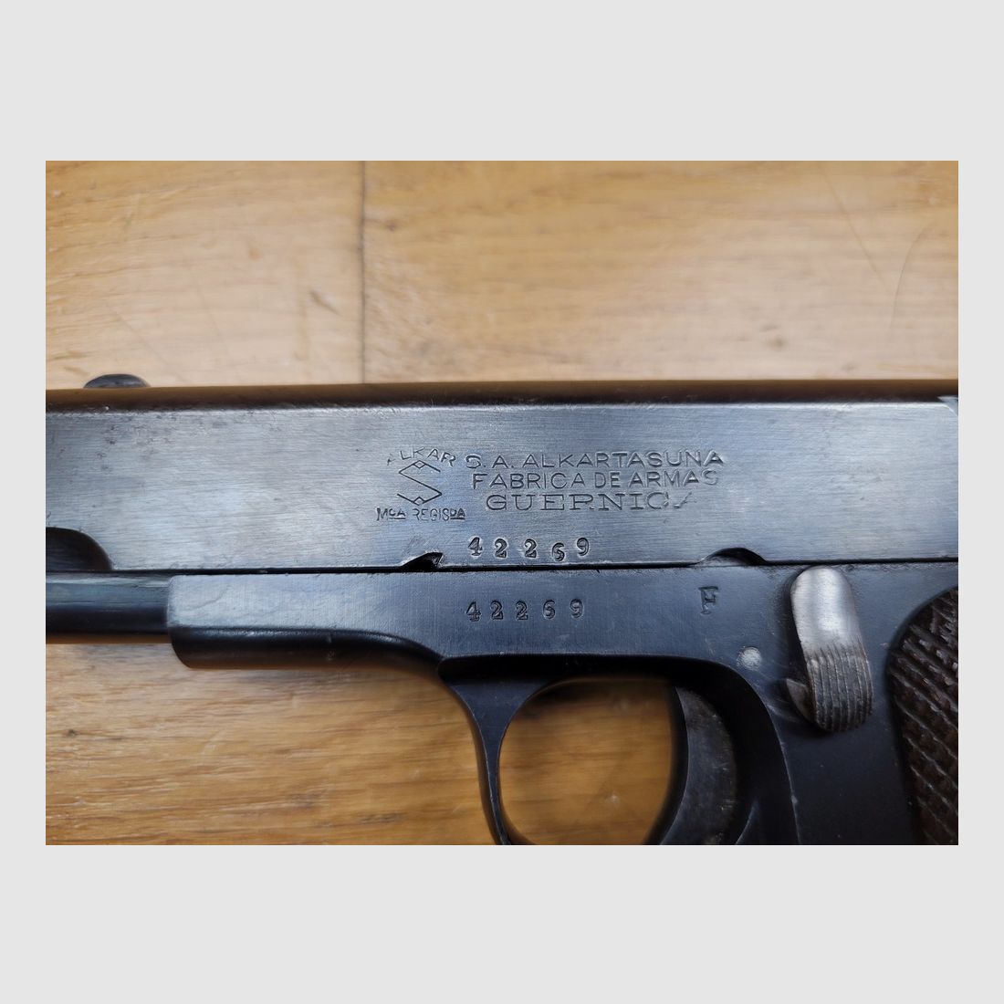 Pistola Legendaria « Ruby- ALKAR » - rara fabricación de Alkartasuna en Guernica - Primera Guerra Mundial - calibre 7,65 Br - pistola de los limpiadores de trincheras de 14/18 - funda militar - excelente estado +, imagen 5 de 13