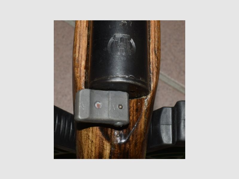 Luchtgeweer Haenel 49a, zeer vroeg GST Geweer, loop gestempeld, veer en afdichting nieuw