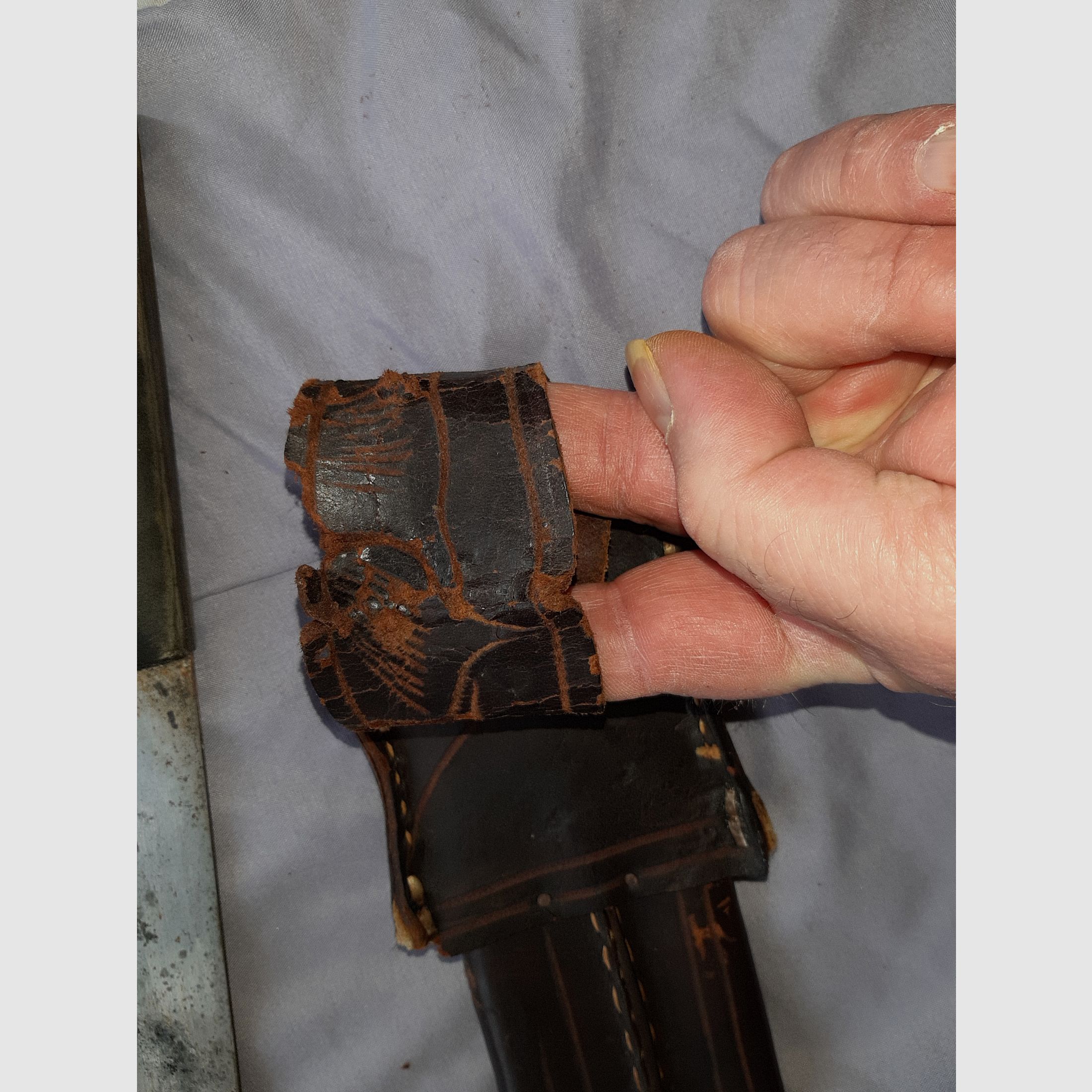 MACHETE,  über 40 Jahre, gestempelt  und ein Chinesisches  DRACHEN  BUSCHMESSER