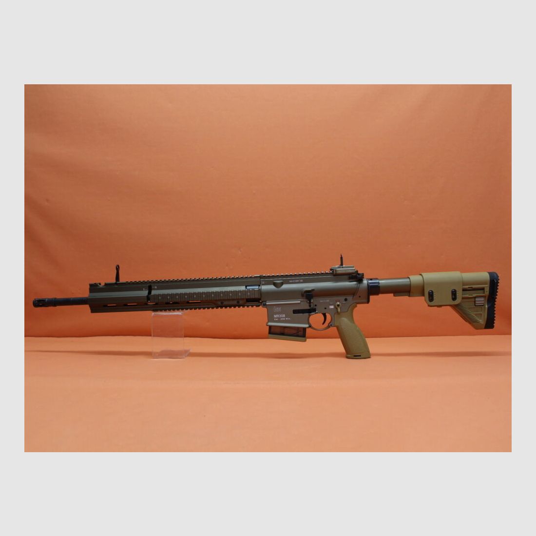 Angaben zur Produktsicherheit: Im Rahmen der EU-Verordnung sind wir verpfl Ha.Büchse .308Win Heckler&Koch/H&K MR308 A3 28 20" Lauf RAL8000, Gas-Piston-System HK417/G28