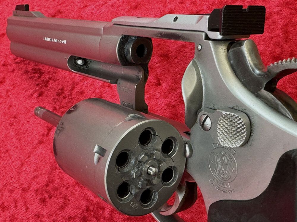 Smith & Wesson 617-1 Euro Sport