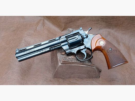 Colt	 Python 1967