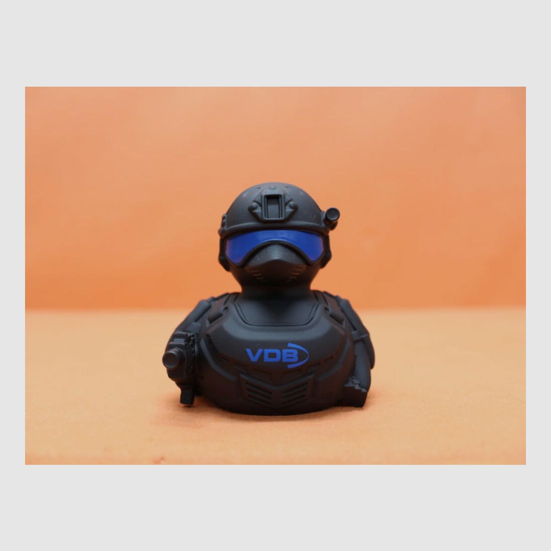 VDB.	 Badeente VDB "Tom Tactical" schwarz - Rüsten Sie im Badezimmer auf! (SEK/ SPECOPS/ Navy SEAL Ente)